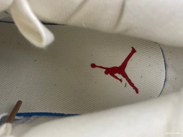 Cheap Levi's 4 Air AO2571-100 'White' Jordan x 0630